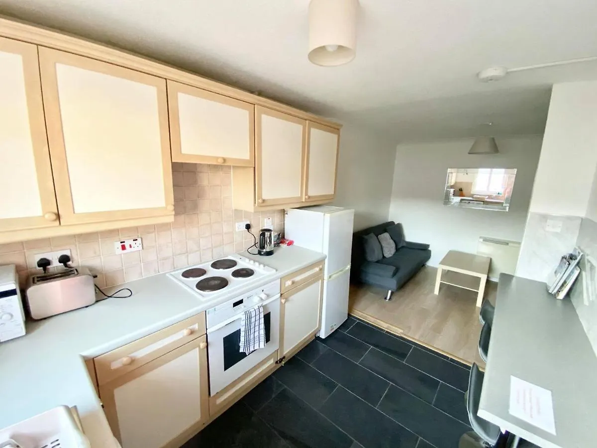 Haymarket Holiday Home, 3 Bedrooms & Parking Edinburgh United Kingdom